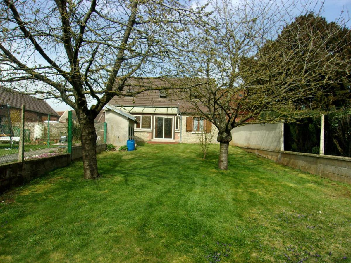 Gite A La Campagne Cressonsacq Exterior photo